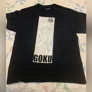 Dragon Ball Z Men’s GOKU  TShirt Size Large 
#anime
#asian
#japanese